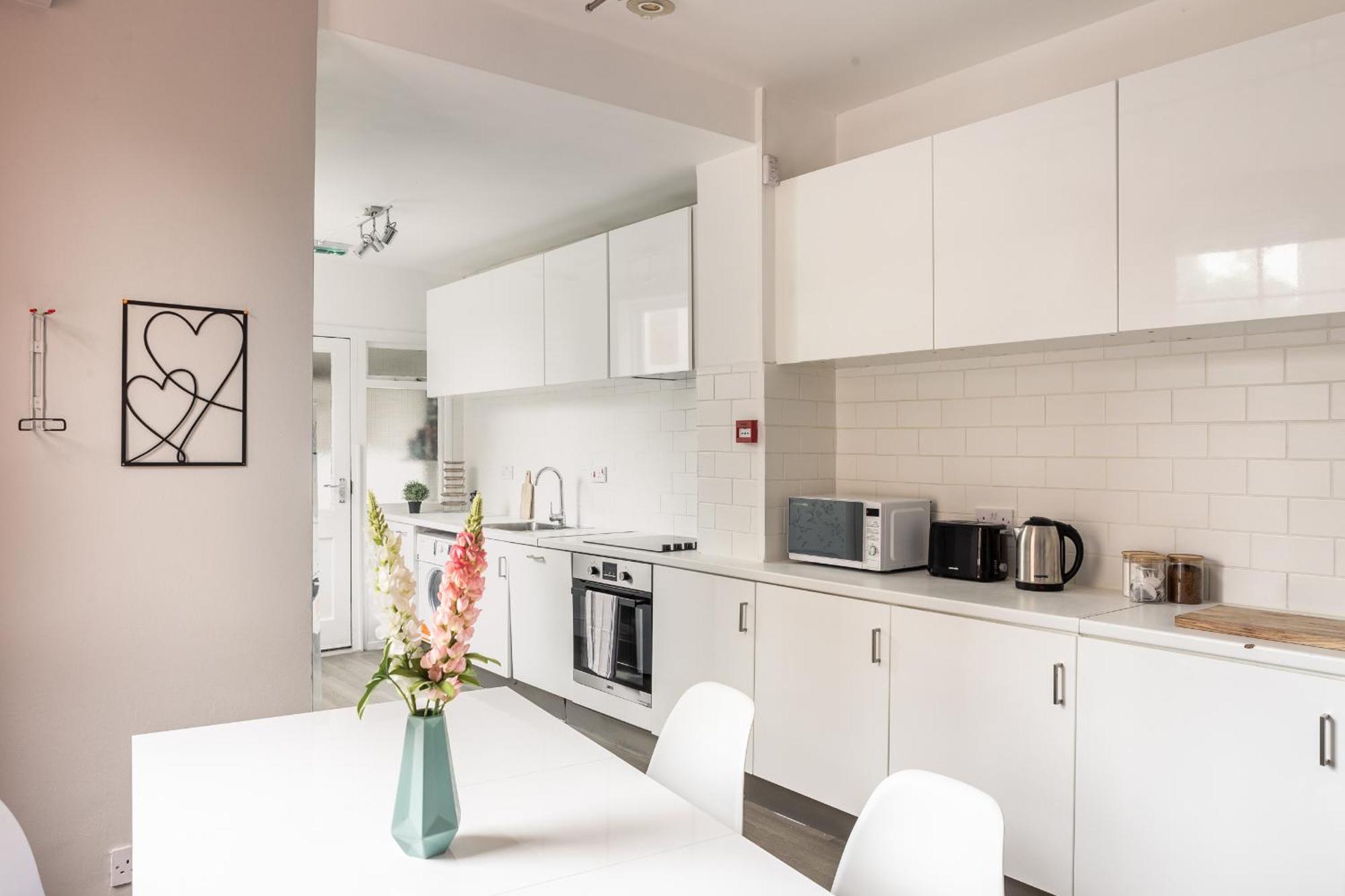 Spacious 6 Ensuite Bedroom House In Central Londra Exterior foto