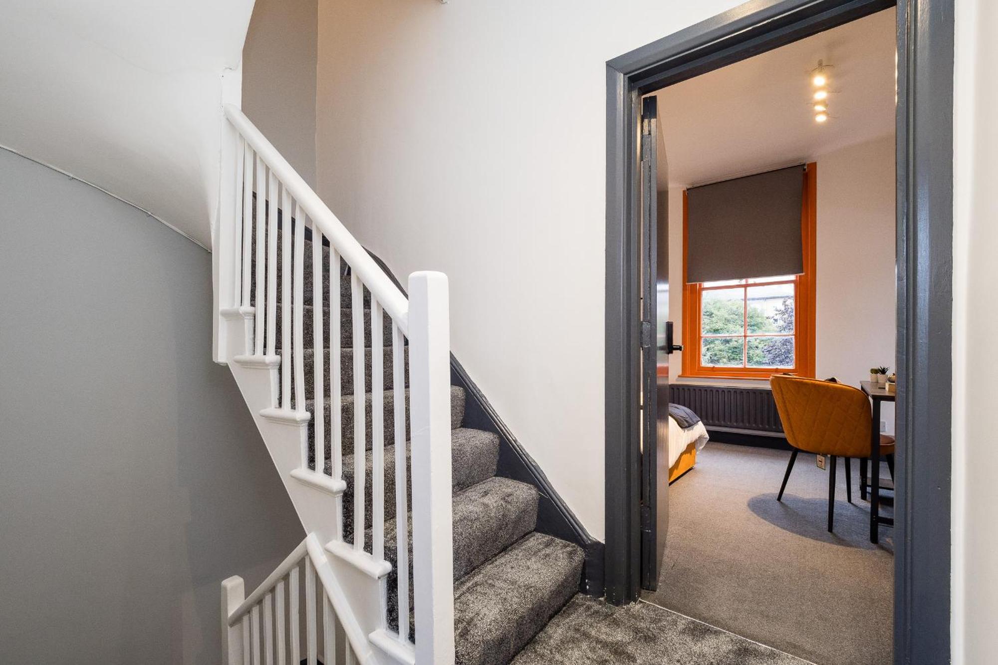Spacious 6 Ensuite Bedroom House In Central Londra Exterior foto