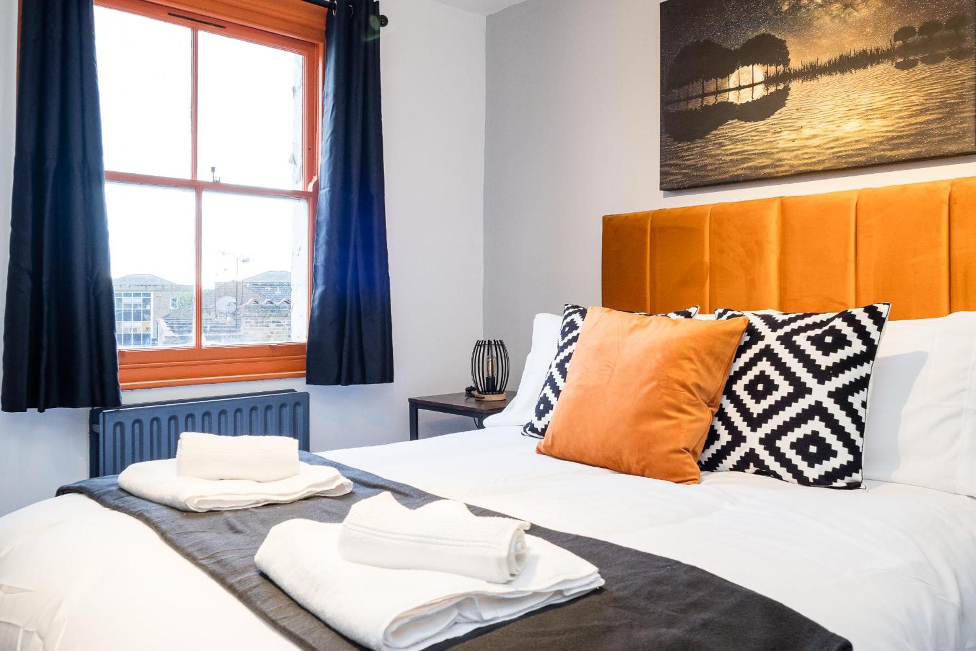 Spacious 6 Ensuite Bedroom House In Central Londra Exterior foto