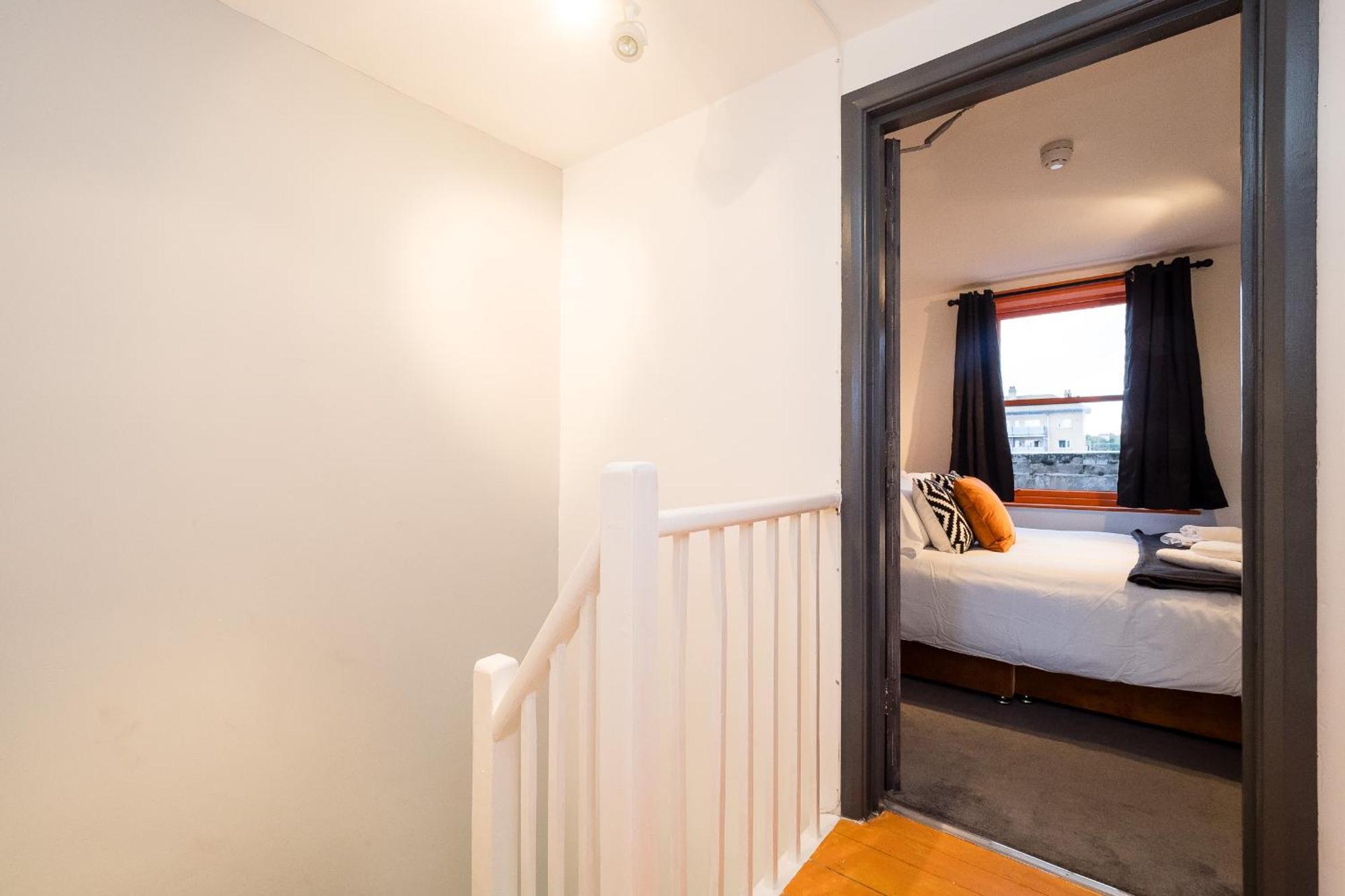 Spacious 6 Ensuite Bedroom House In Central Londra Exterior foto